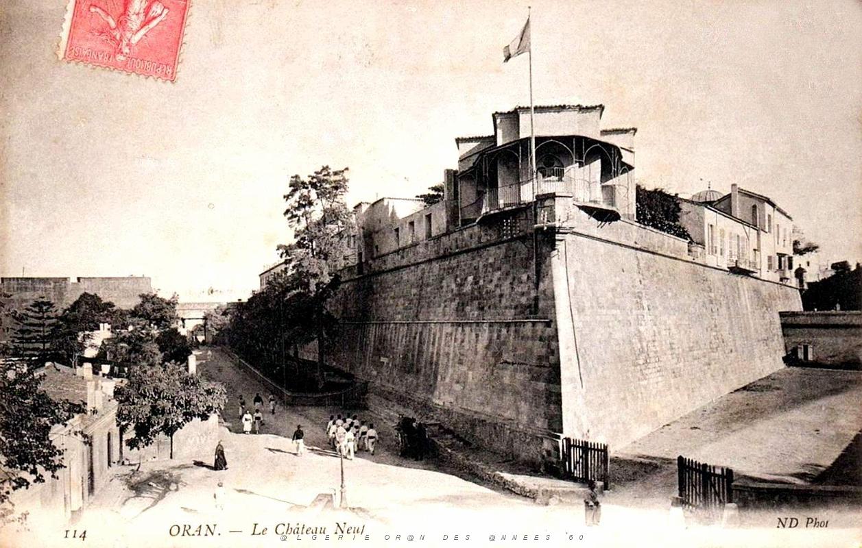 Oran - Chateau-Neuf - Entree.jpg